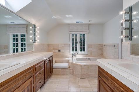 7455 Foothill Ranch Road Santa Rosa CA 95404