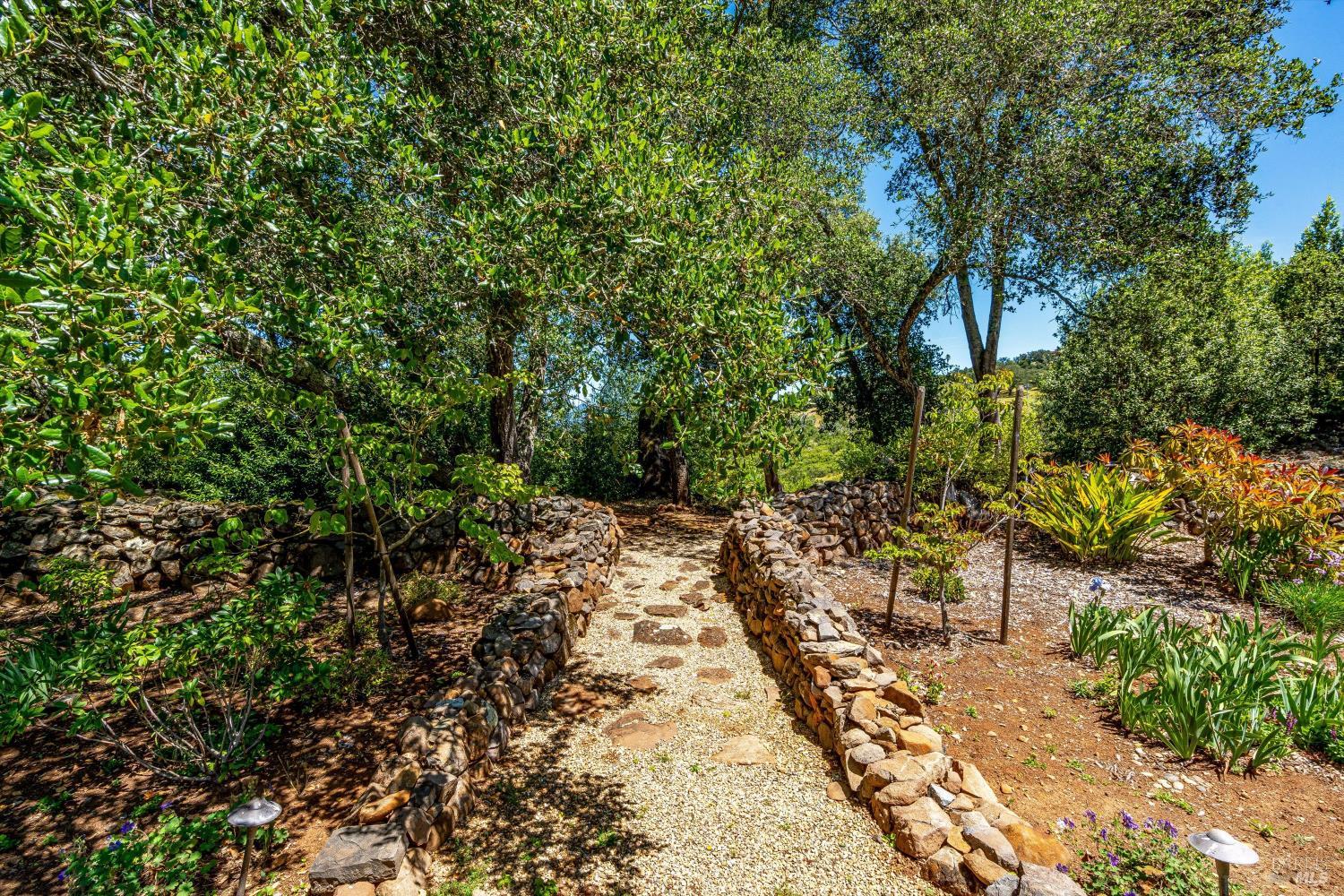 7455 Foothill Ranch Road Santa Rosa CA 95404