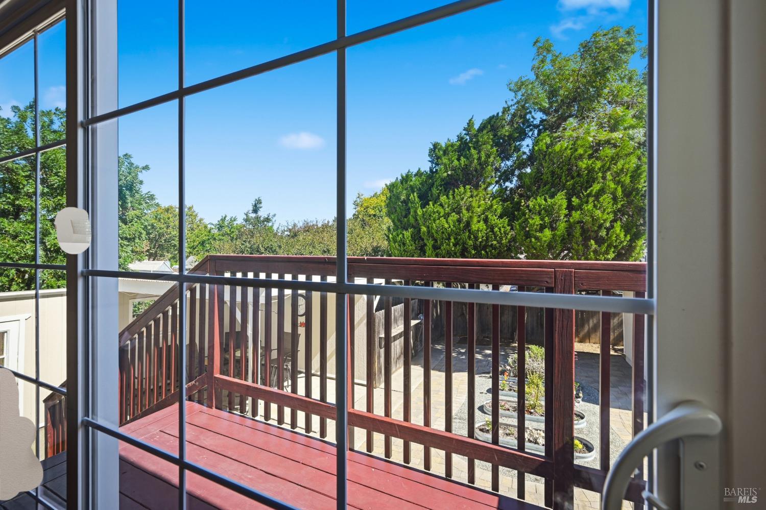 25 Linda Vista Street Benicia CA 94510