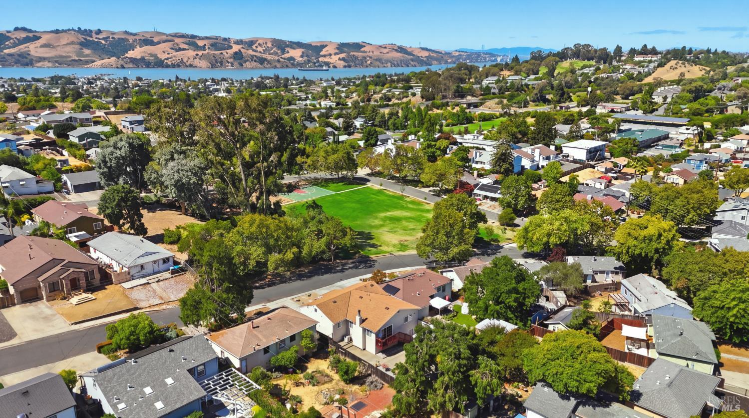 25 Linda Vista Street Benicia CA 94510