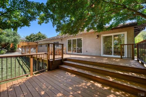 8 Harding Drive Novato CA 94947