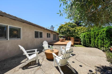 8 Harding Drive Novato CA 94947
