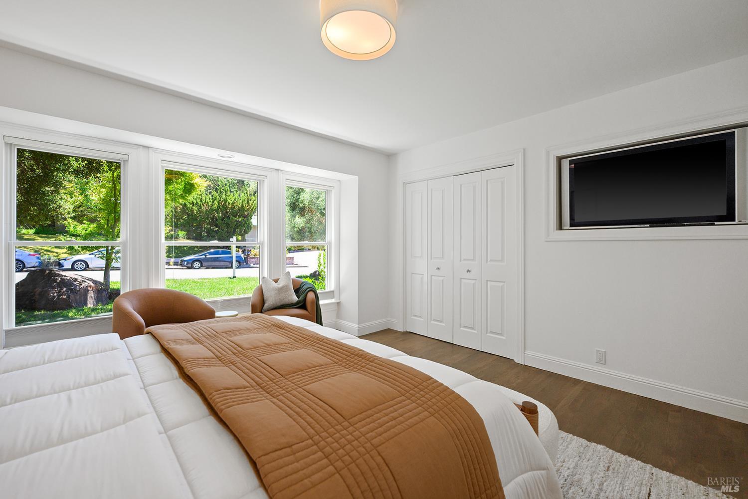 8 Harding Drive Novato CA 94947