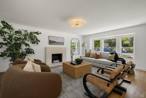 8 Harding Drive Novato CA 94947