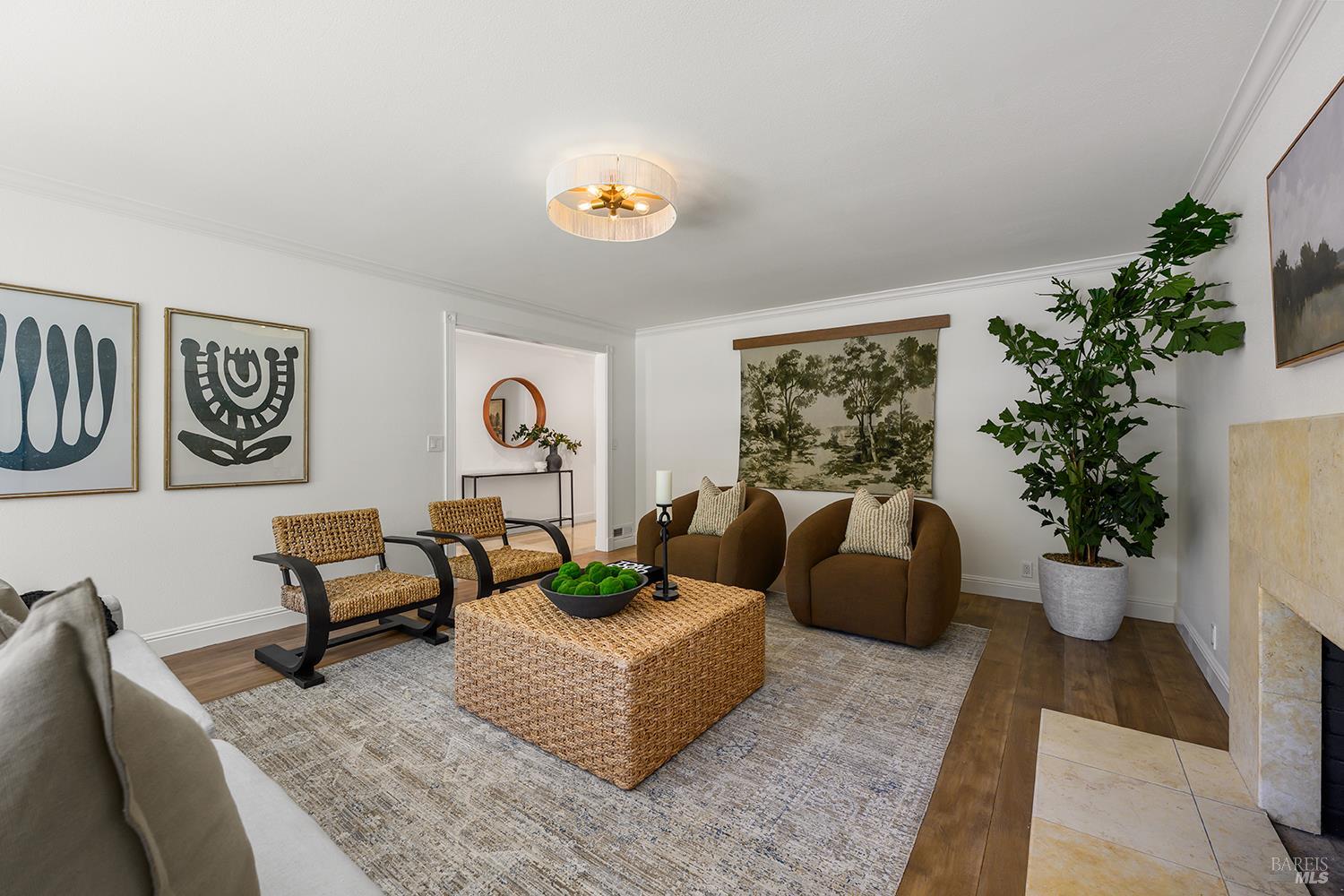 8 Harding Drive Novato CA 94947