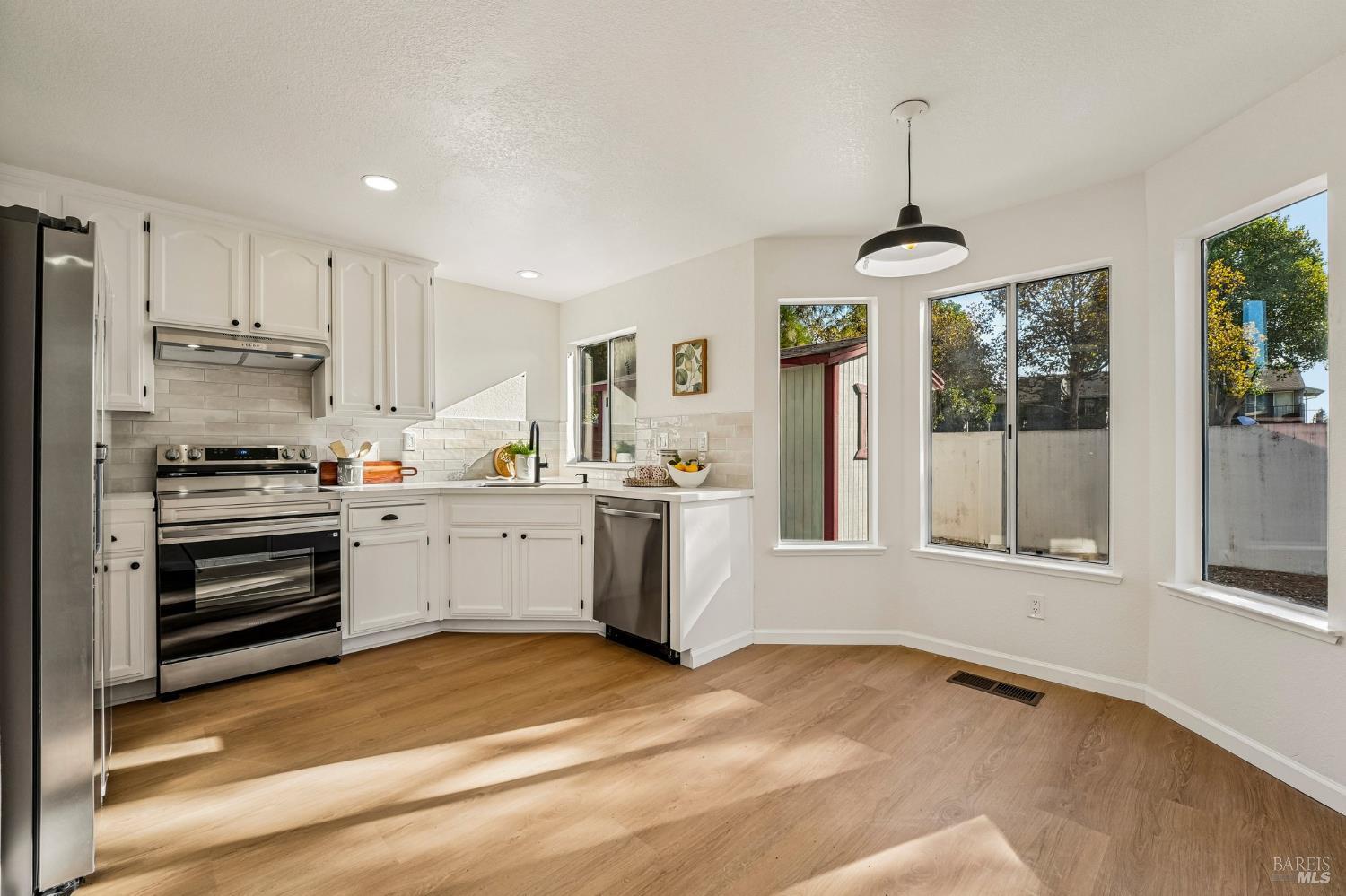 341 Ridgecrest Circle Suisun City CA 94585
