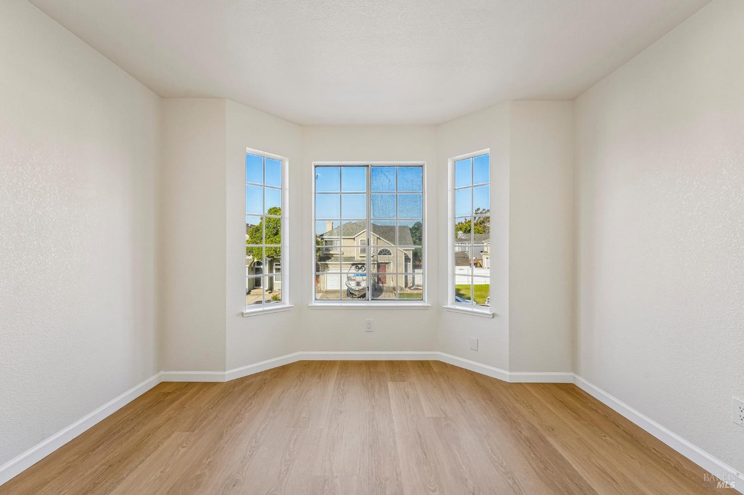 341 Ridgecrest Circle Suisun City CA 94585