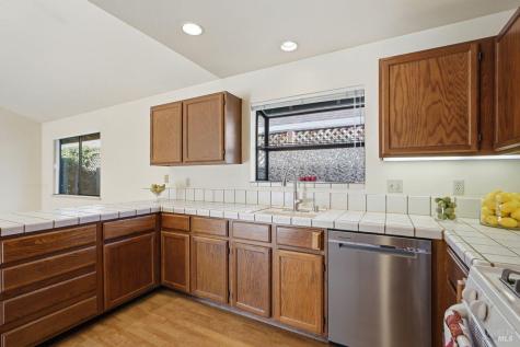 1409 Morning Glory Drive Petaluma CA 94954