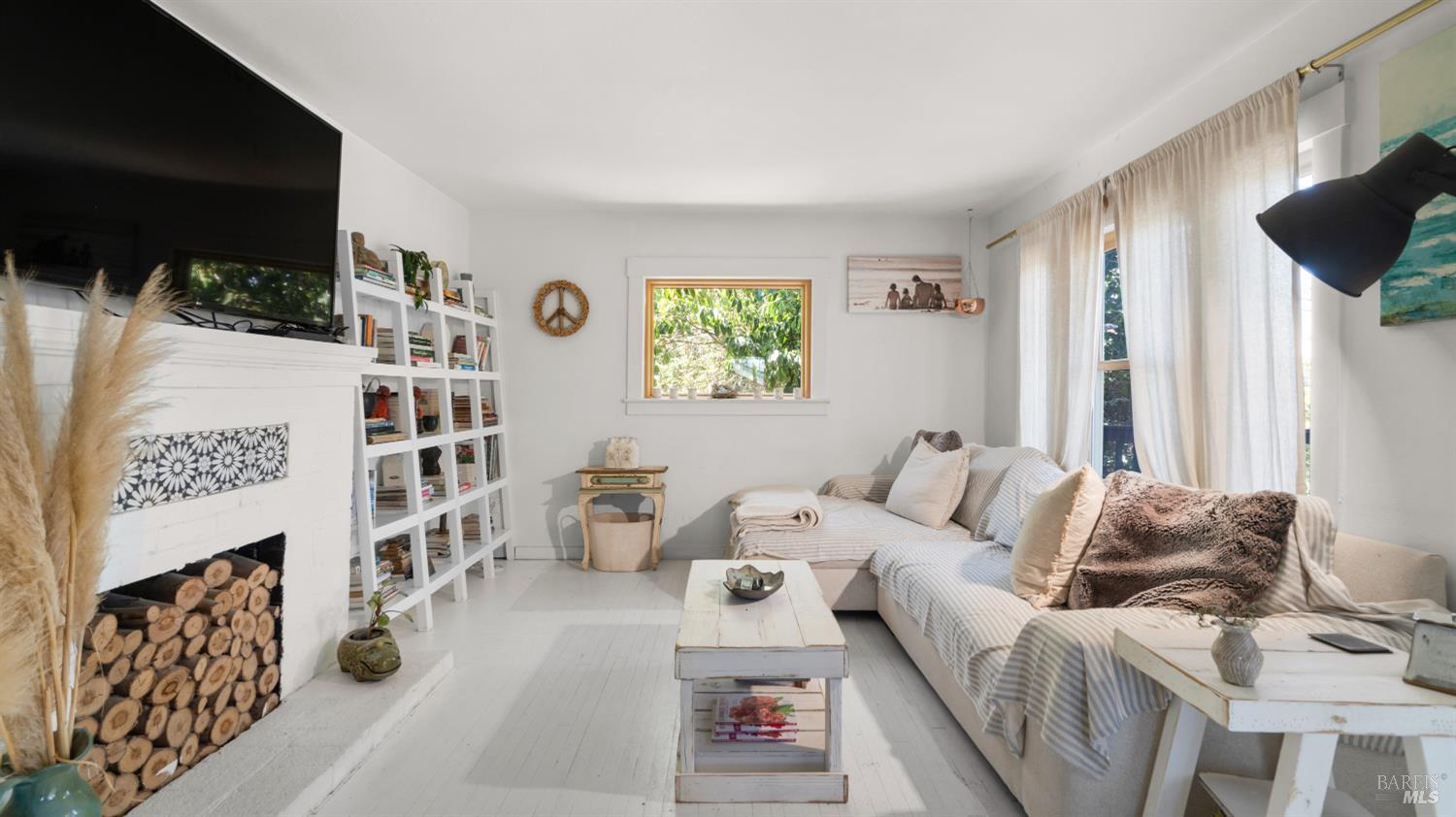 121 Belle View Avenue Petaluma CA 94952