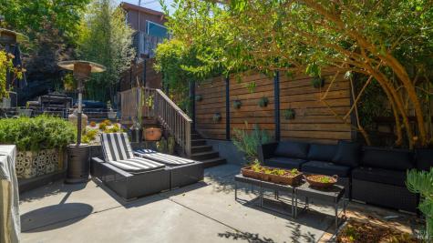 121 Belle View Avenue Petaluma CA 94952