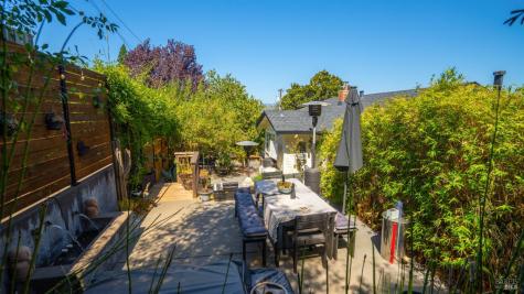 121 Belle View Avenue Petaluma CA 94952