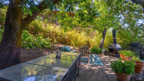 121 Belle View Avenue Petaluma CA 94952