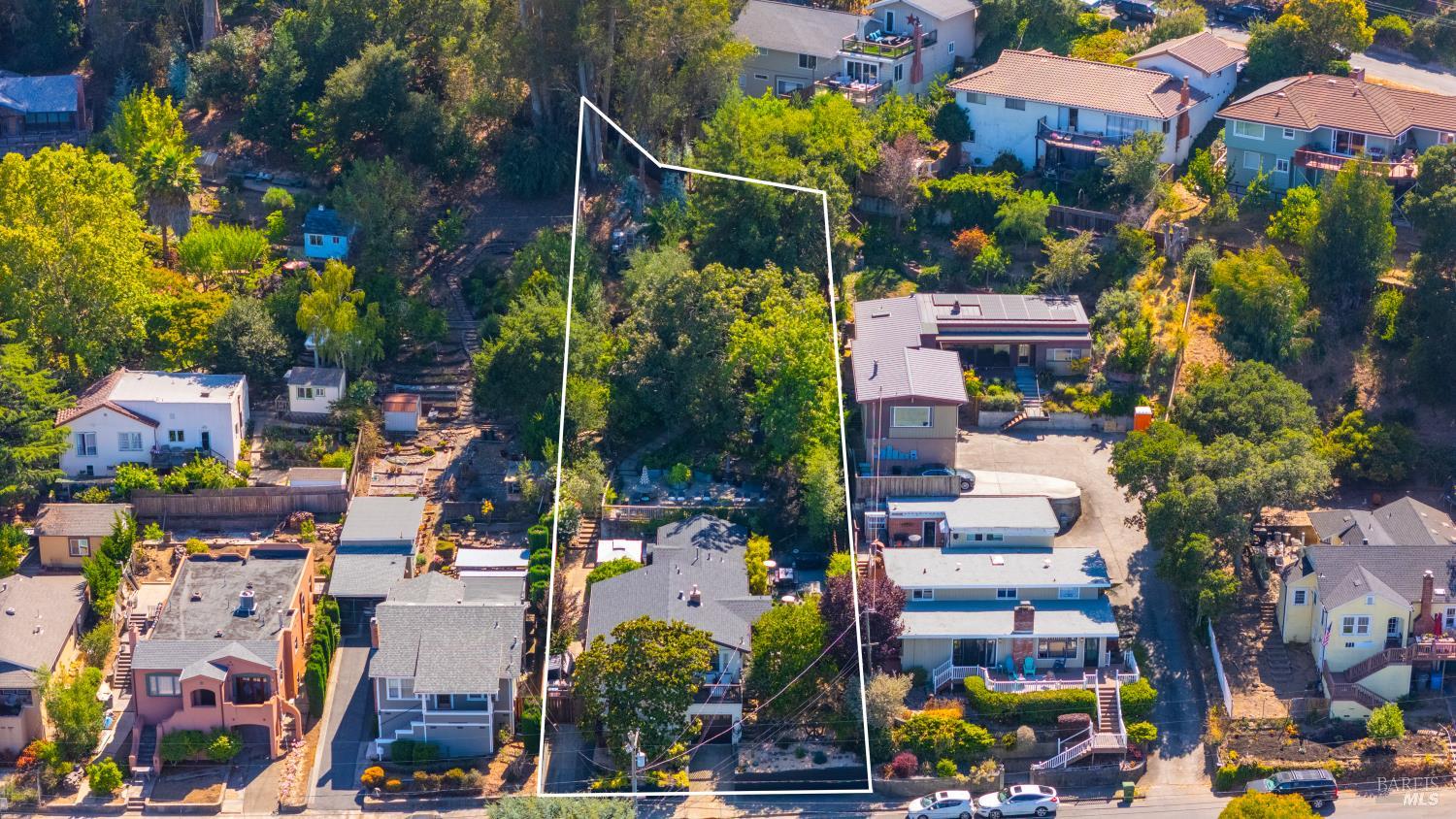 121 Belle View Avenue Petaluma CA 94952