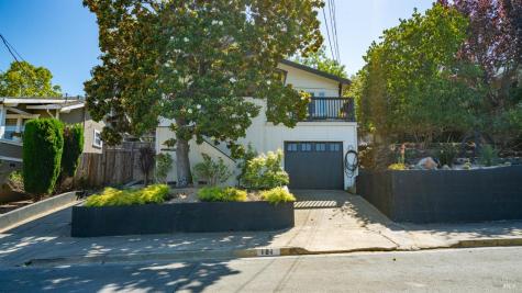 121 Belle View Avenue Petaluma CA 94952
