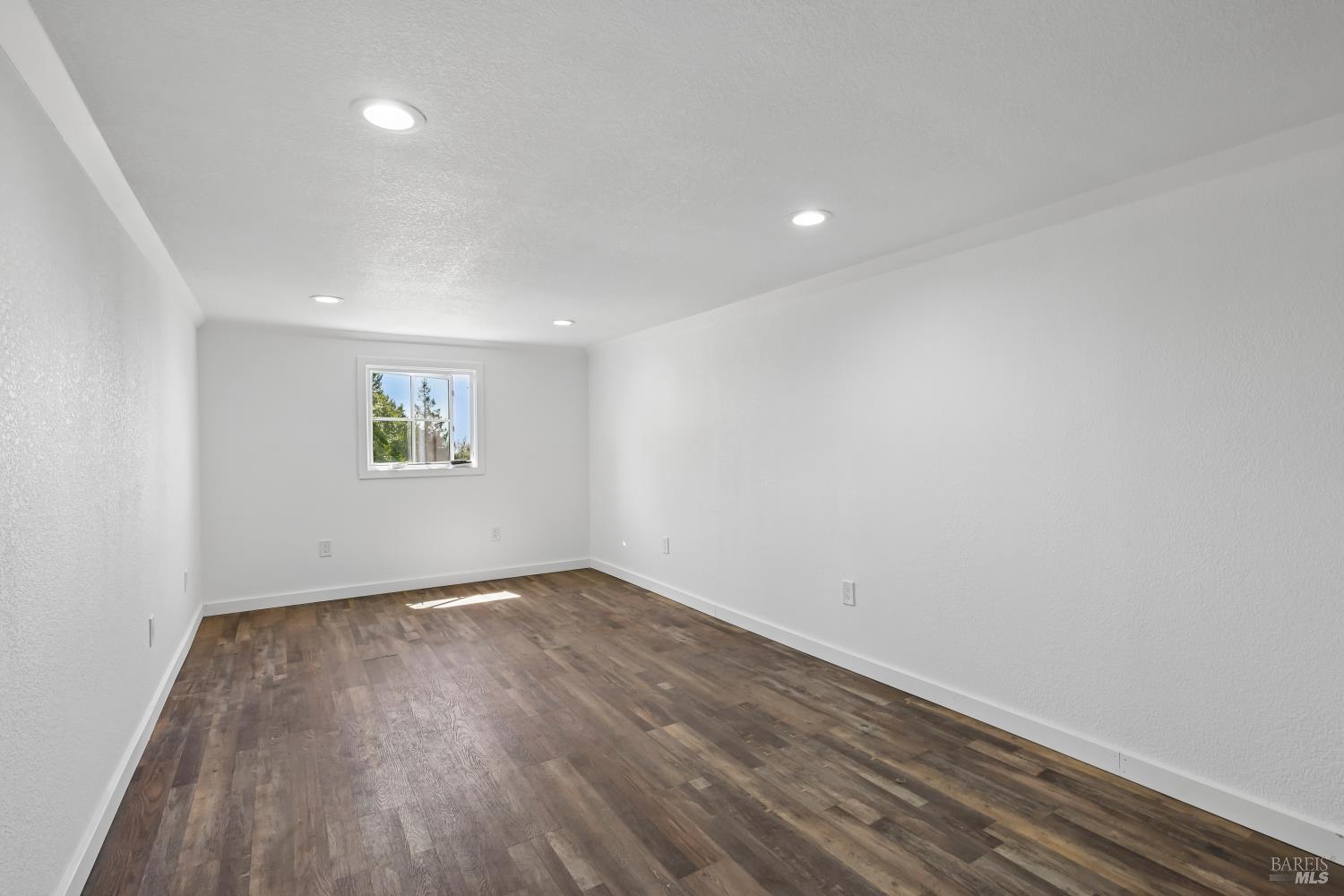 4303 Parker Hill Road Santa Rosa CA 95404