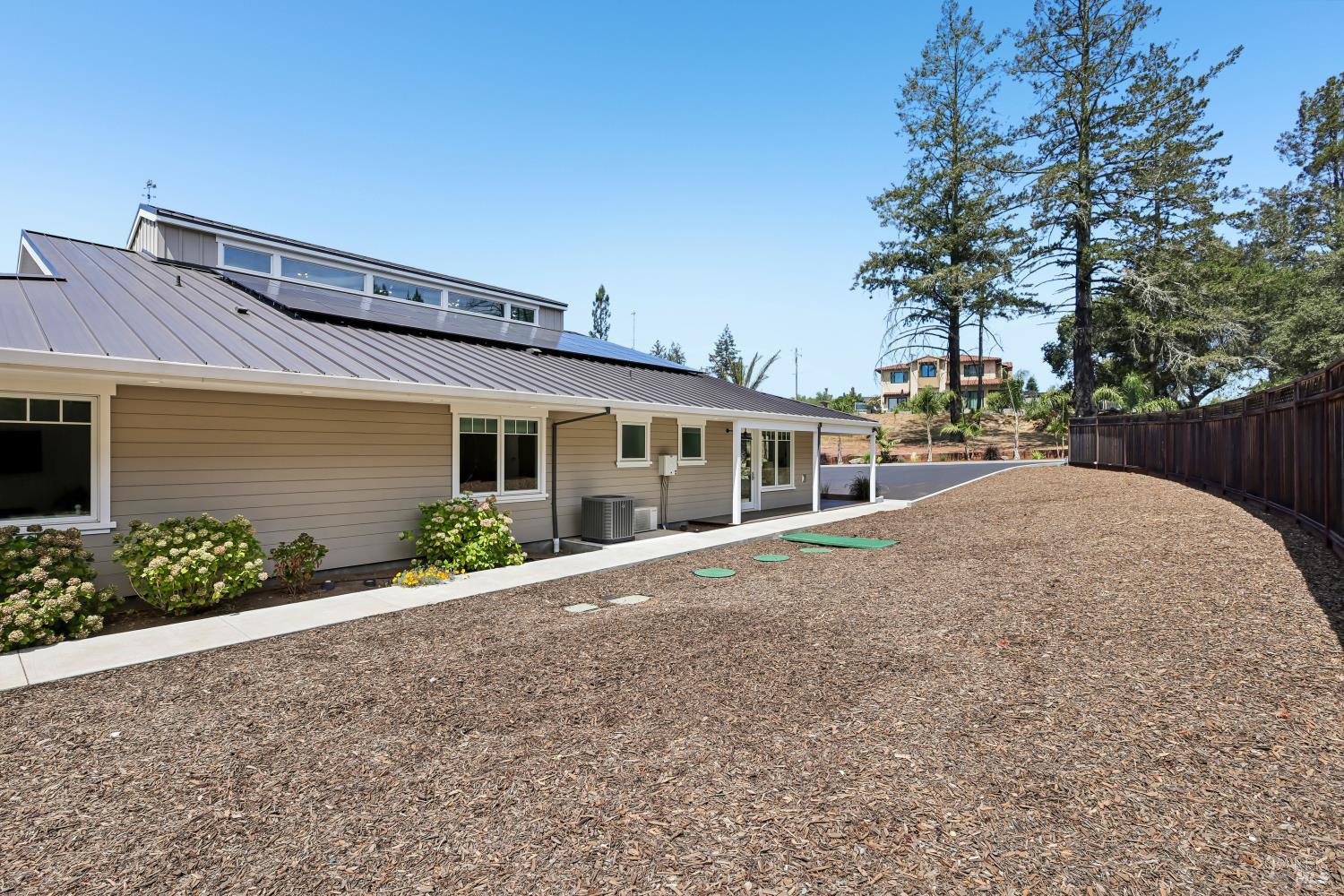4303 Parker Hill Road Santa Rosa CA 95404