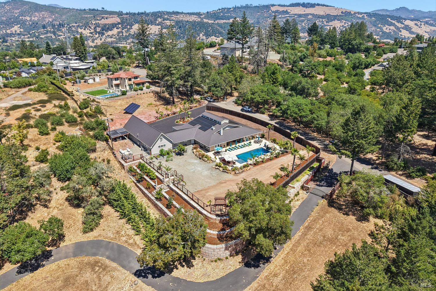 4303 Parker Hill Road Santa Rosa CA 95404
