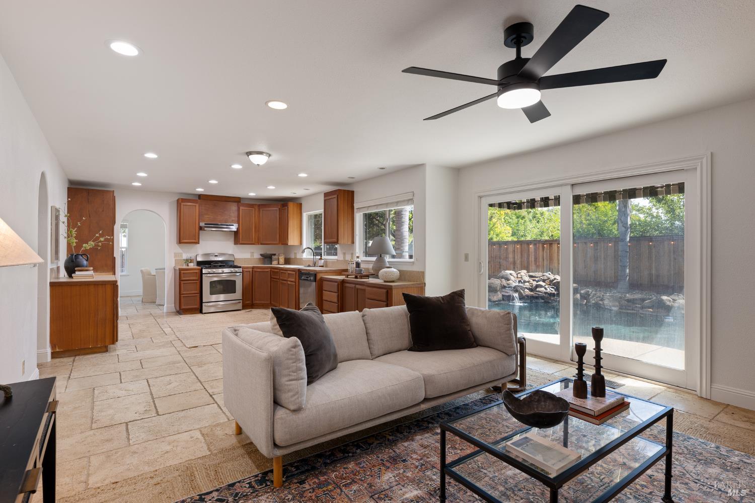 430 Gatehouse Drive Vacaville CA 95687