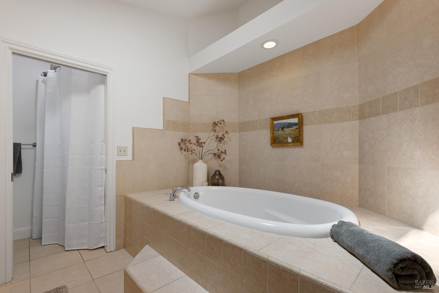 430 Gatehouse Drive Vacaville CA 95687