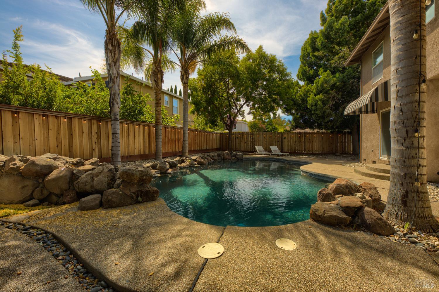 430 Gatehouse Drive Vacaville CA 95687