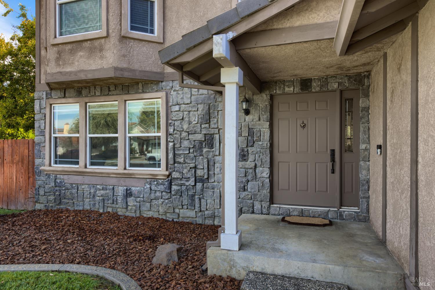 430 Gatehouse Drive Vacaville CA 95687