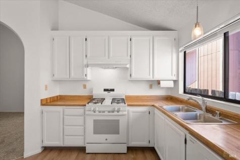 7486 Mercedes Way Rohnert Park CA 94928