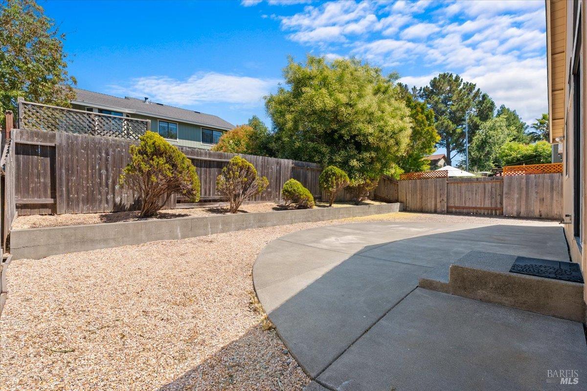 7486 Mercedes Way Rohnert Park CA 94928