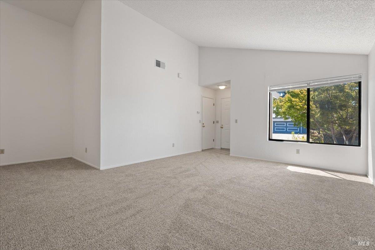 7486 Mercedes Way Rohnert Park CA 94928