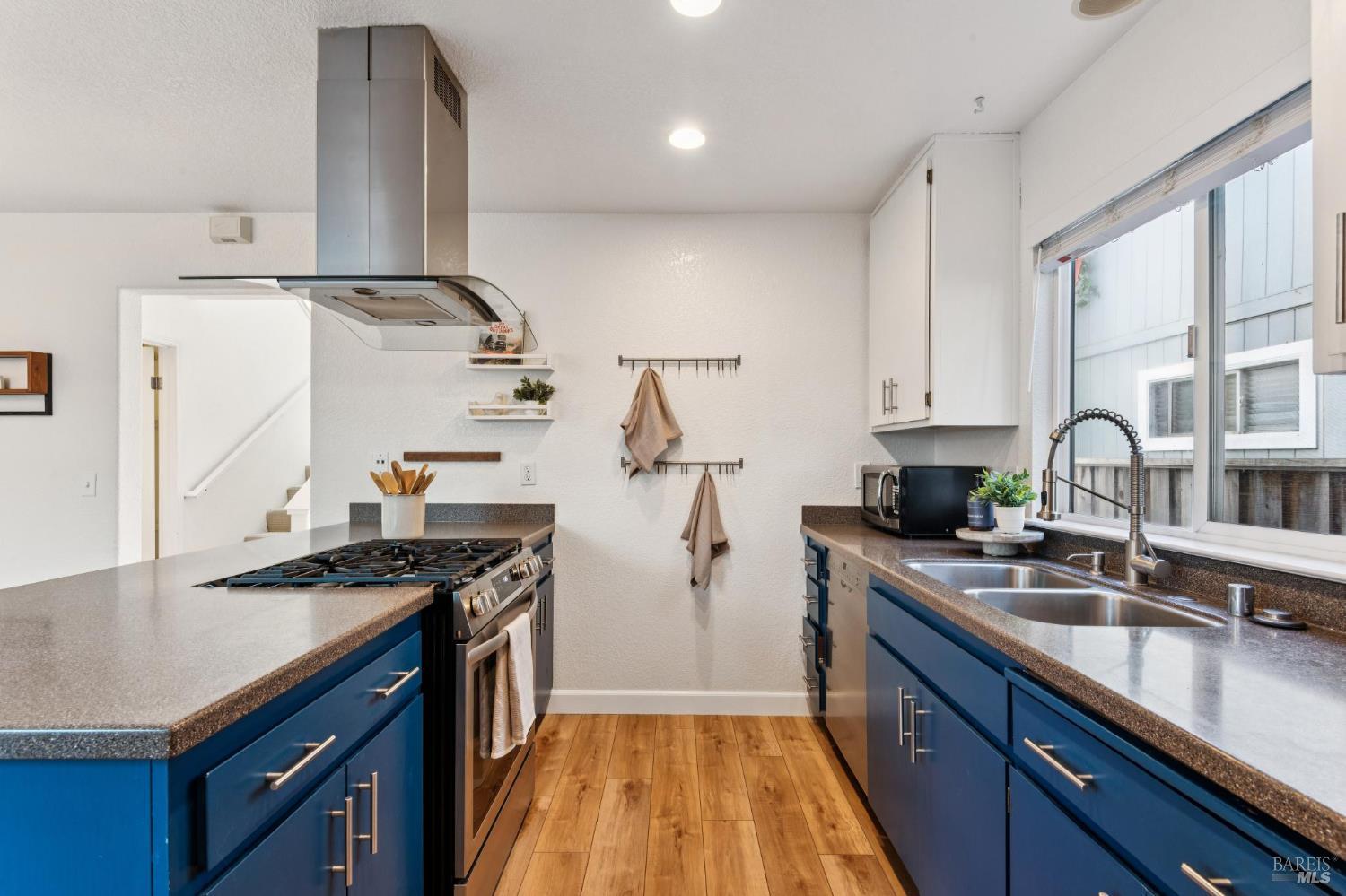 316 White Pine Court Santa Rosa CA 95403