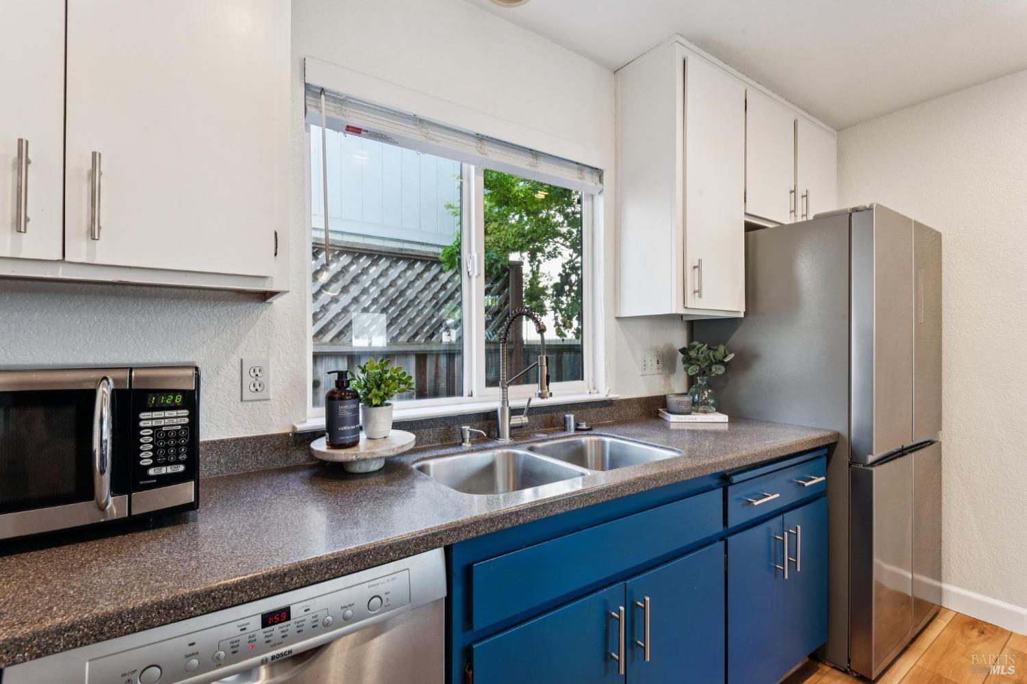 316 White Pine Court Santa Rosa CA 95403
