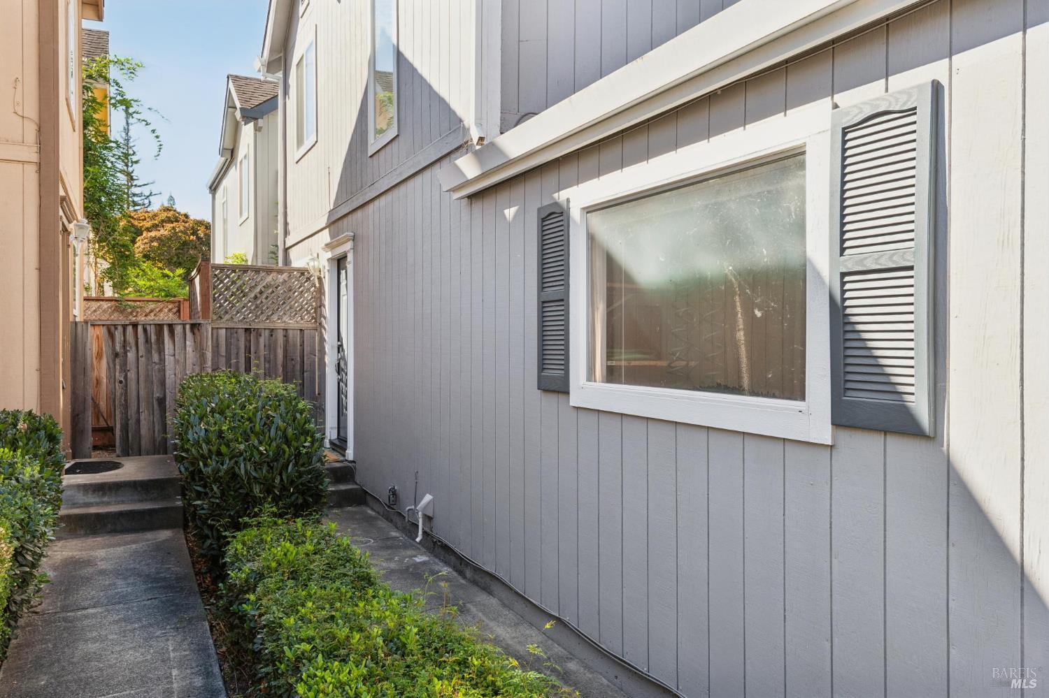 316 White Pine Court Santa Rosa CA 95403