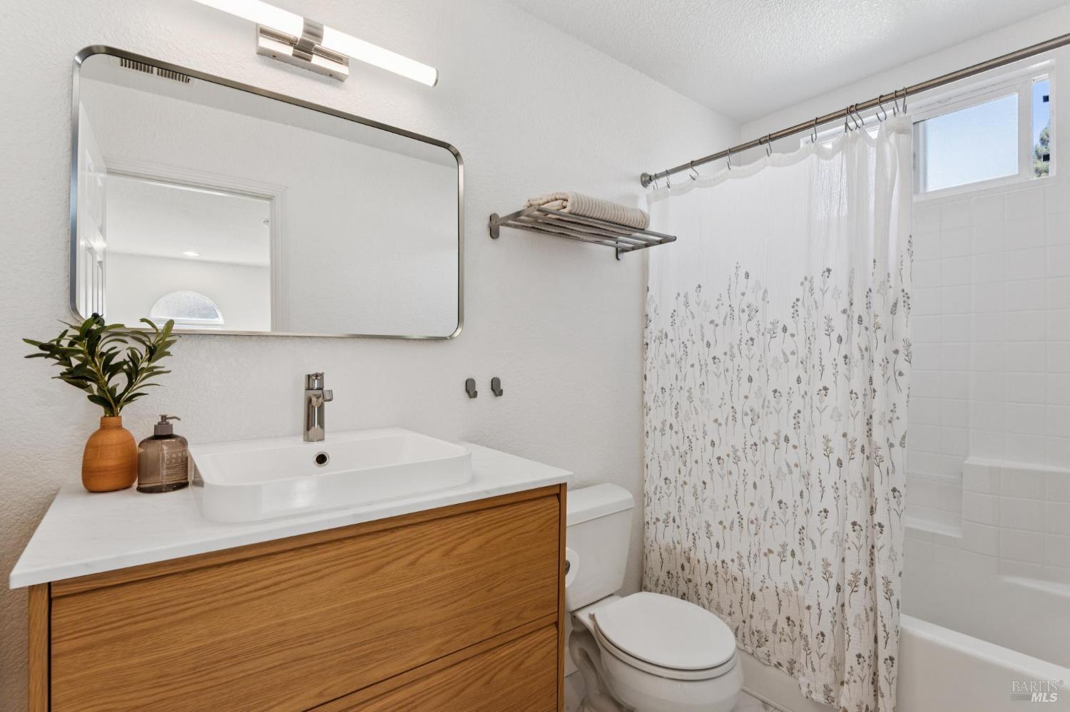 316 White Pine Court Santa Rosa CA 95403