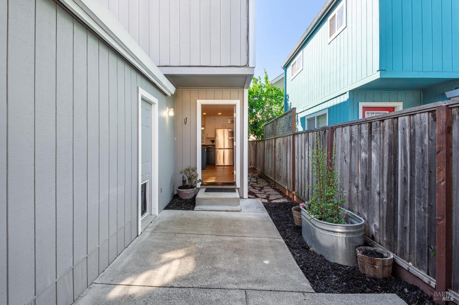 316 White Pine Court Santa Rosa CA 95403
