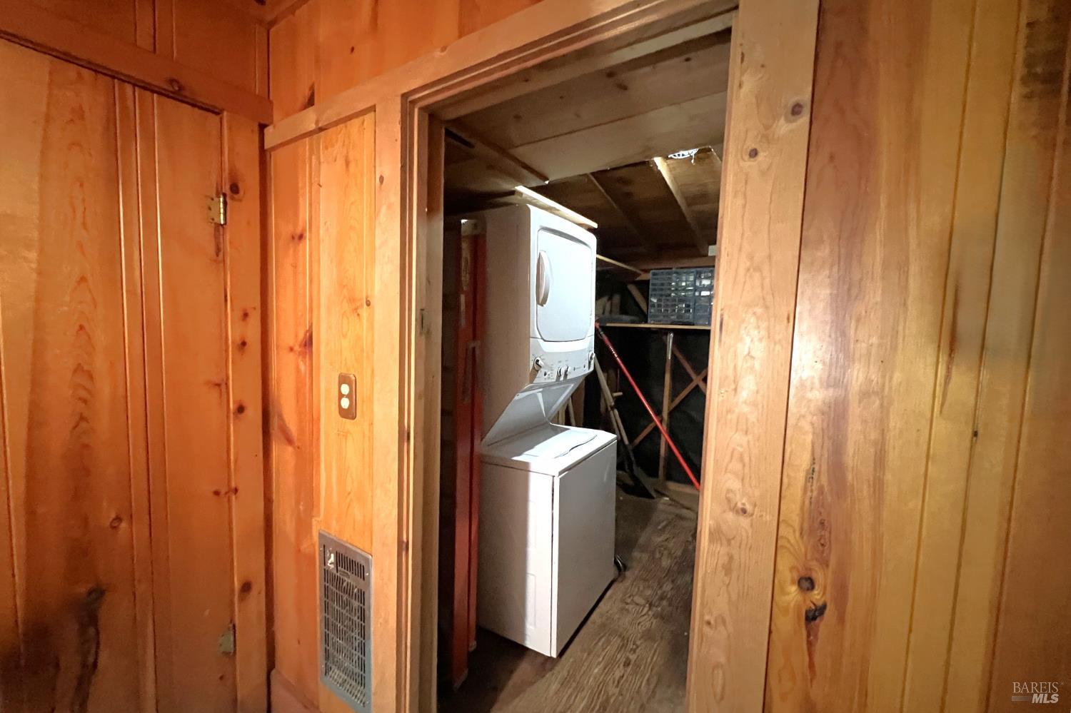 14548 Canyon 1 Road Guerneville CA 95446