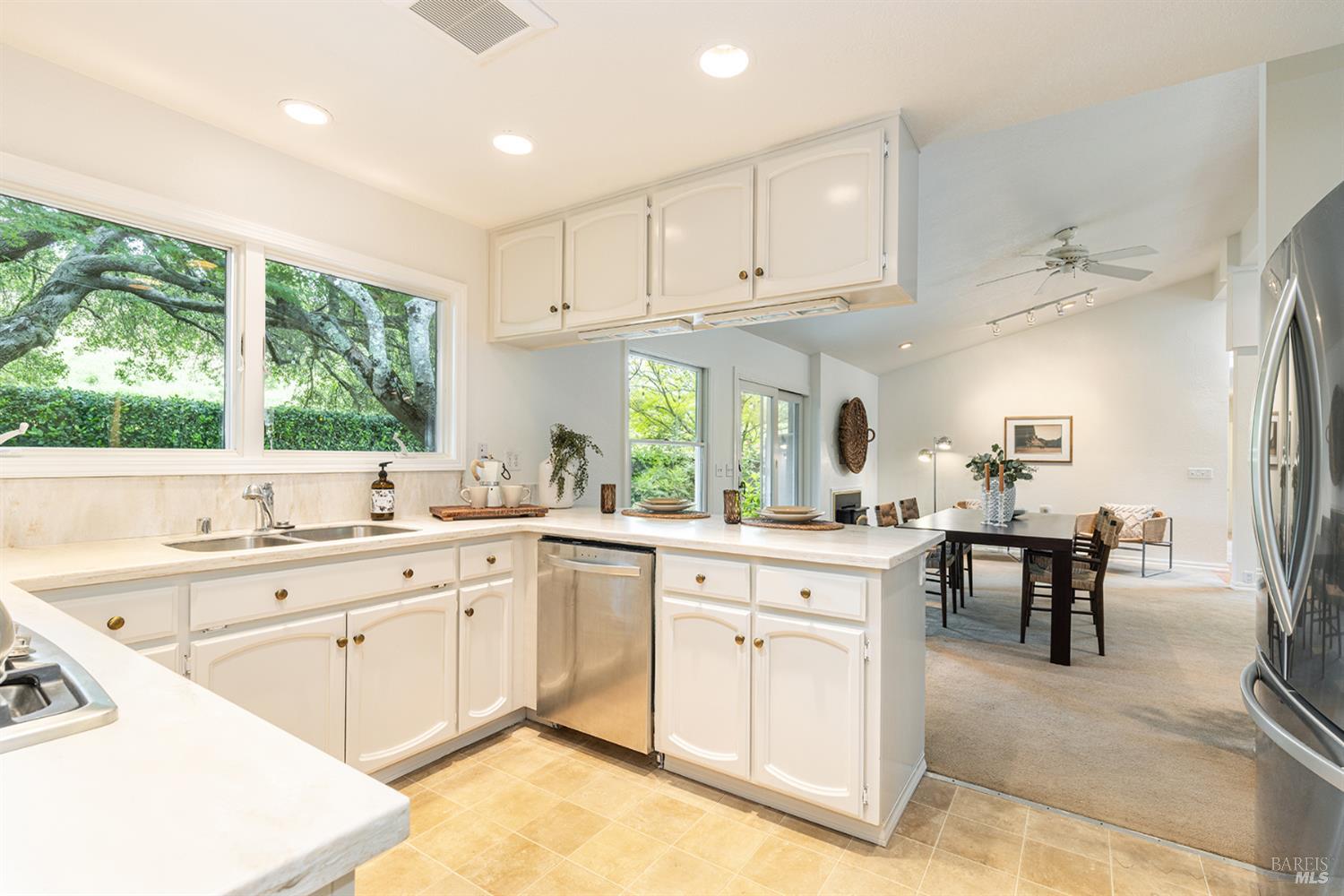 3318 David Drive Napa CA 94558