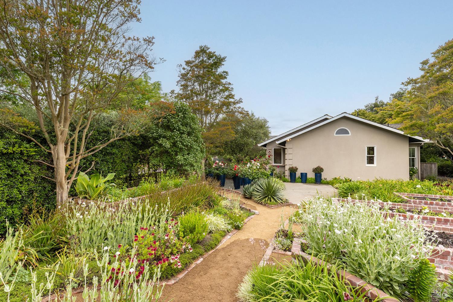 3318 David Drive Napa CA 94558