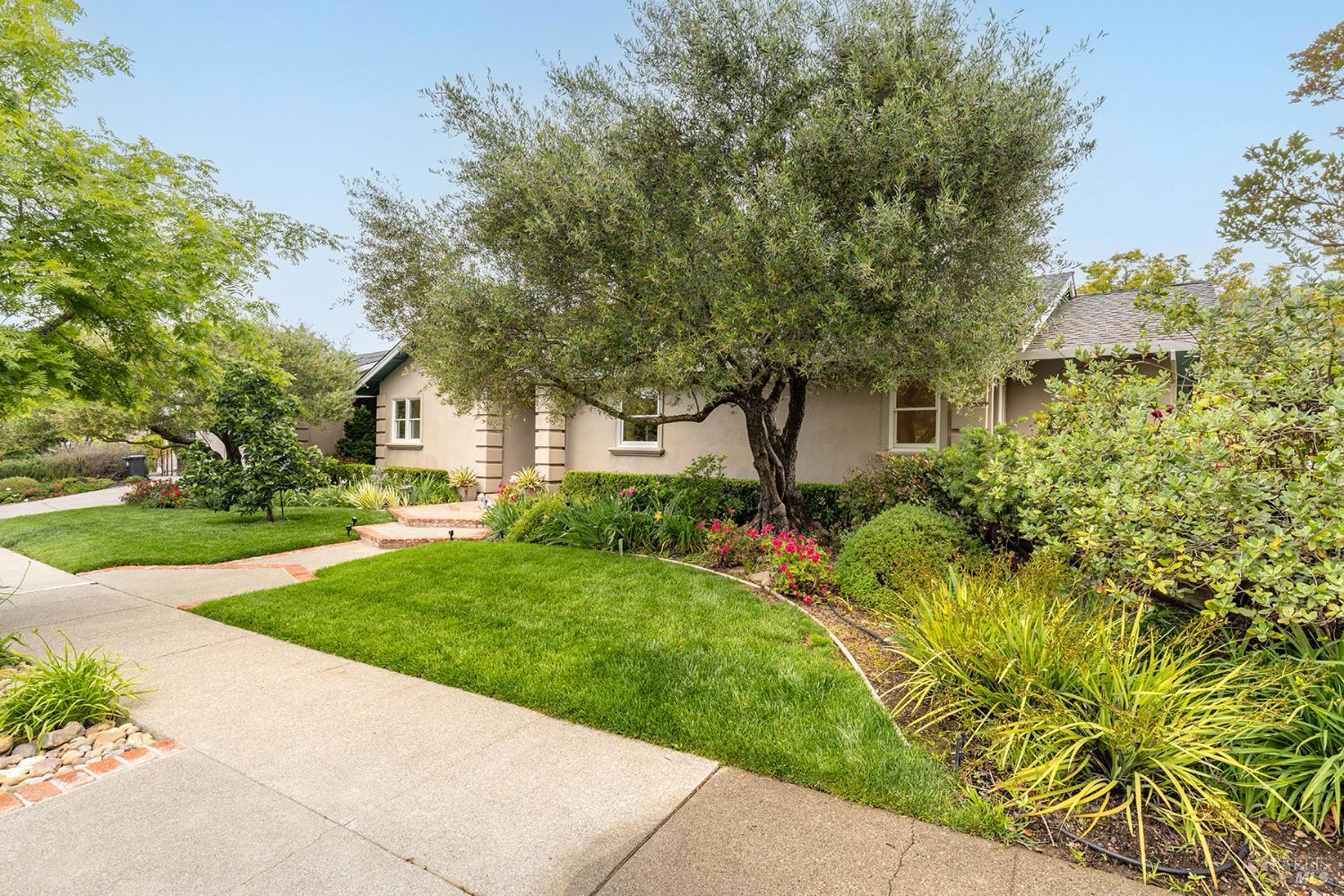 3318 David Drive Napa CA 94558