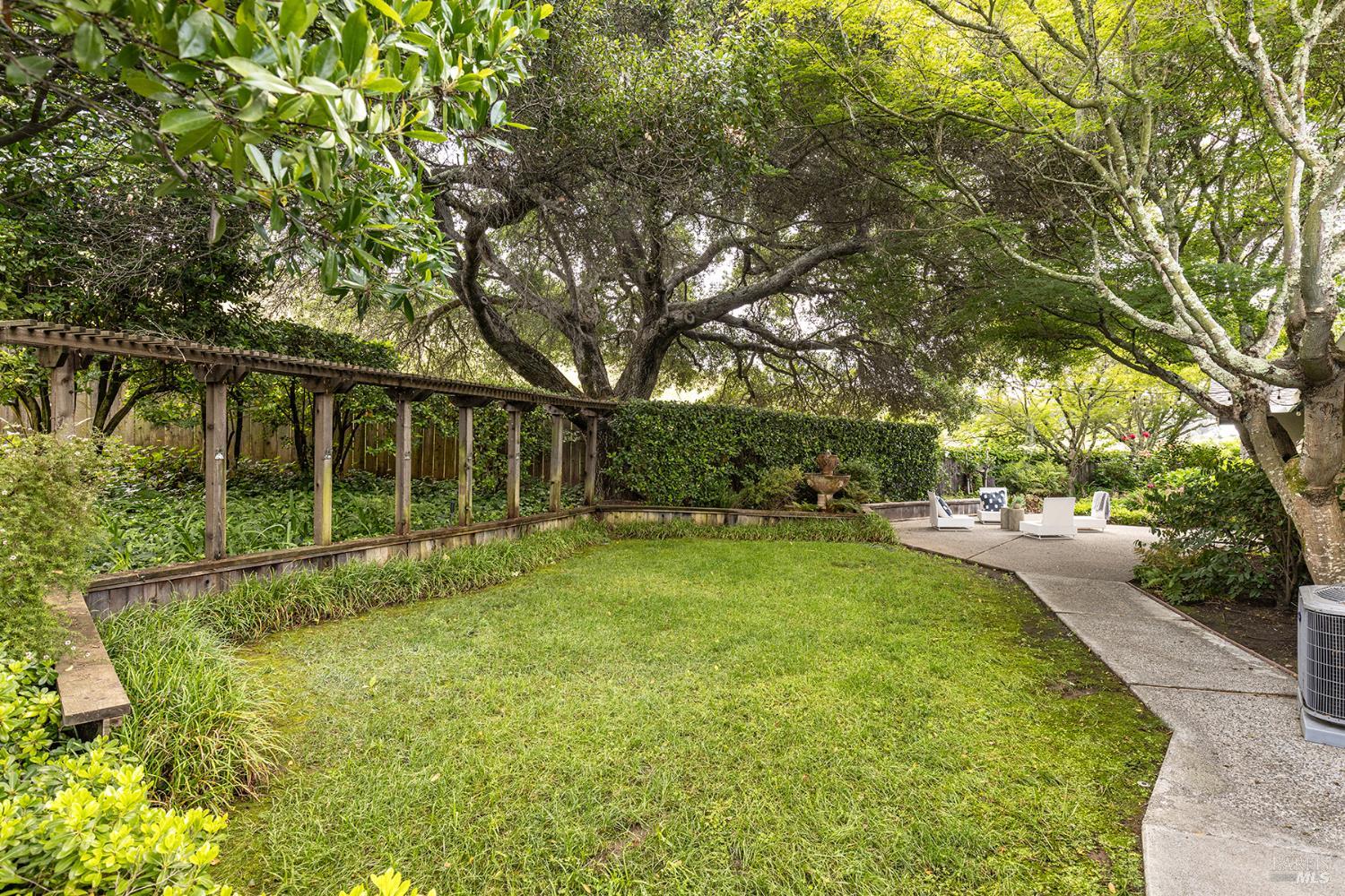 3318 David Drive Napa CA 94558