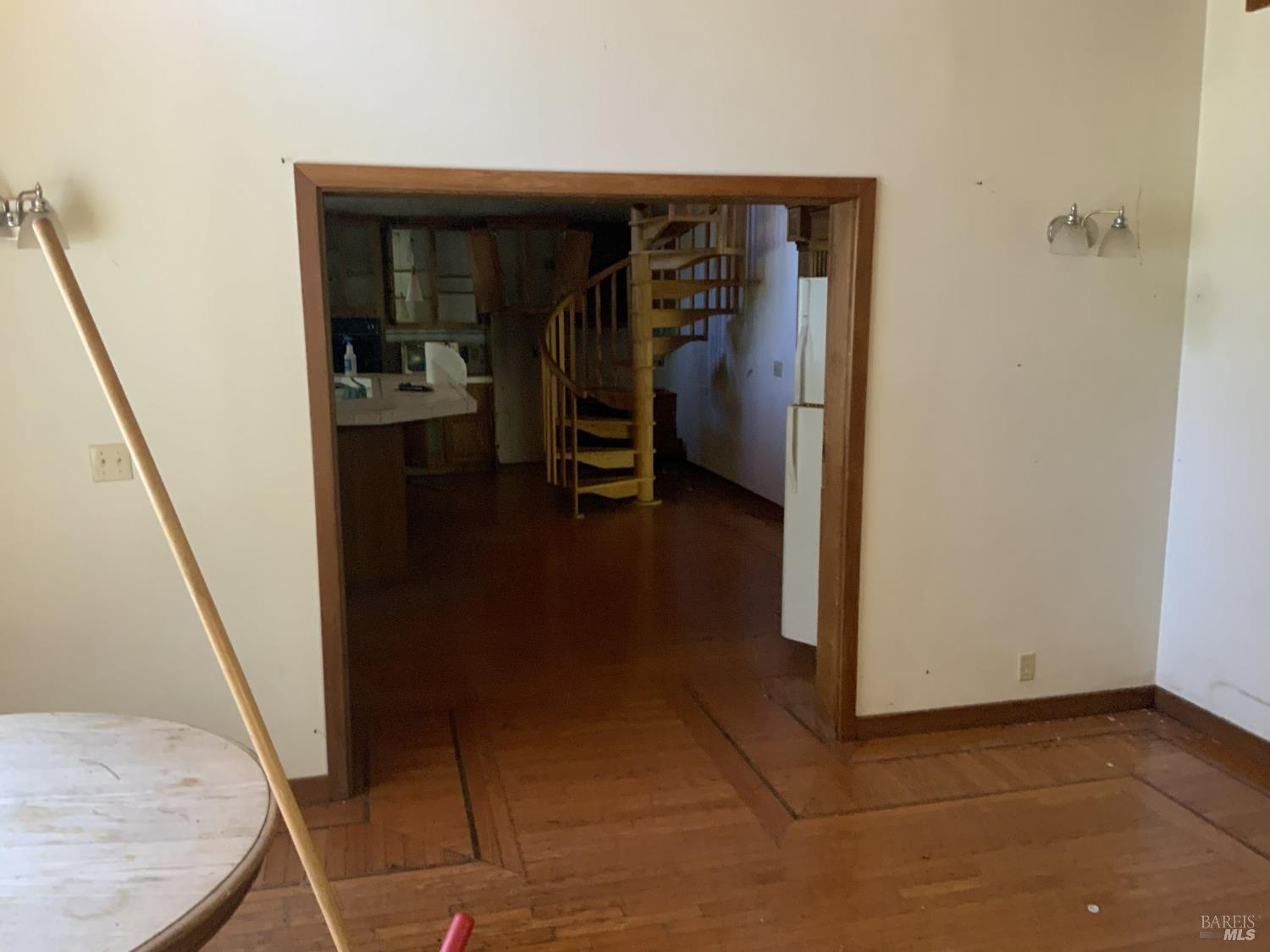 7101 Fitzhugh Road Laytonville CA 95454