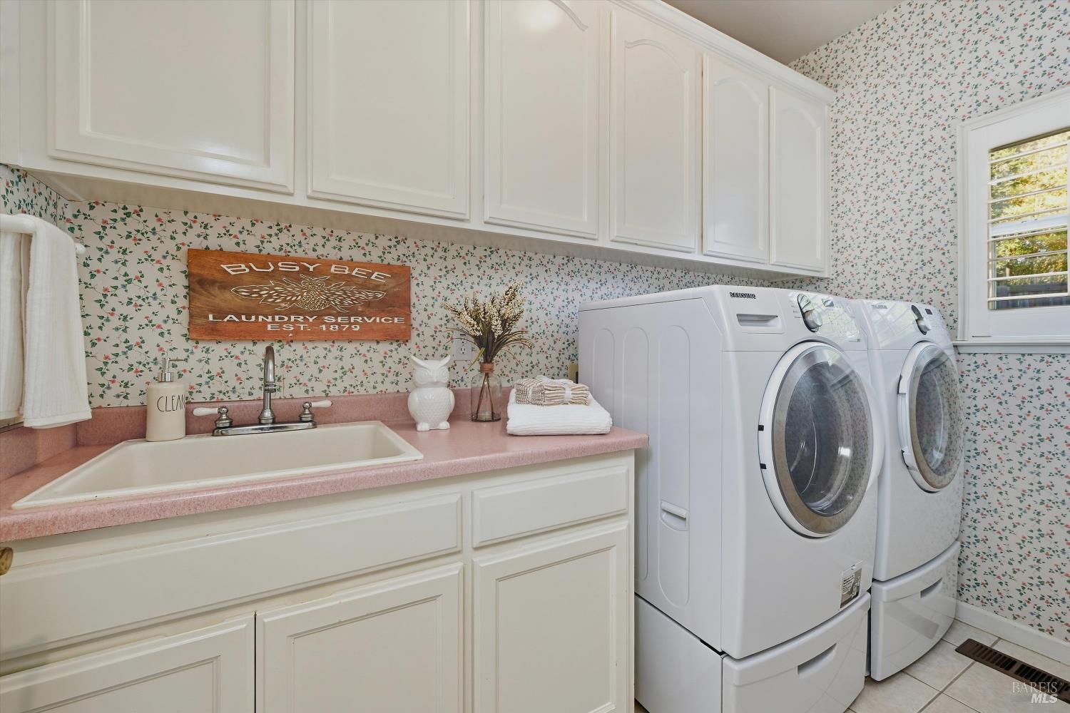 1514 Great Heron Drive Santa Rosa CA 95409