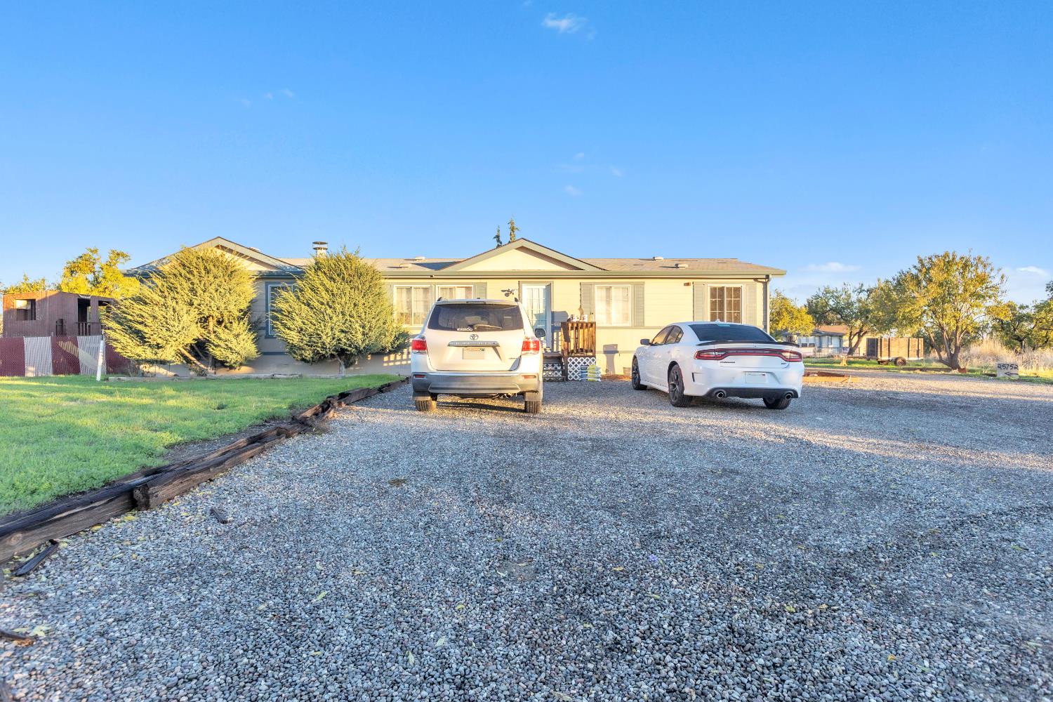 25752 State Highway 16 Esparto CA 95627