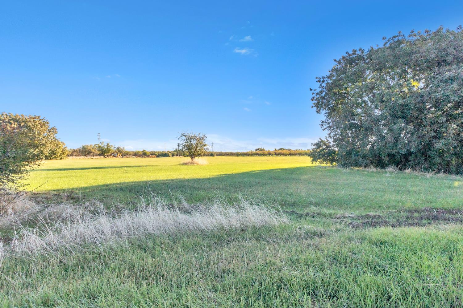 25752 State Highway 16 Esparto CA 95627
