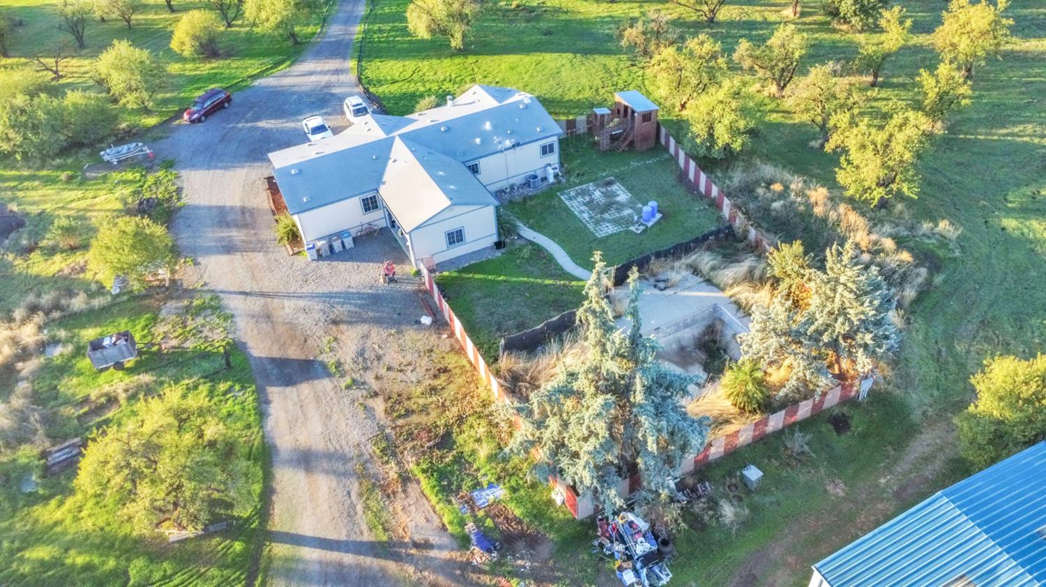 25752 State Highway 16 Esparto CA 95627