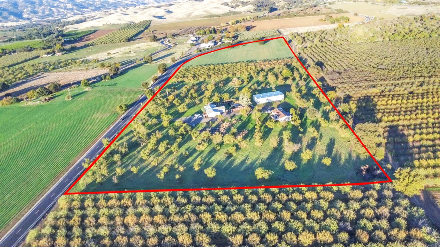 25752 State Highway 16 Esparto CA 95627