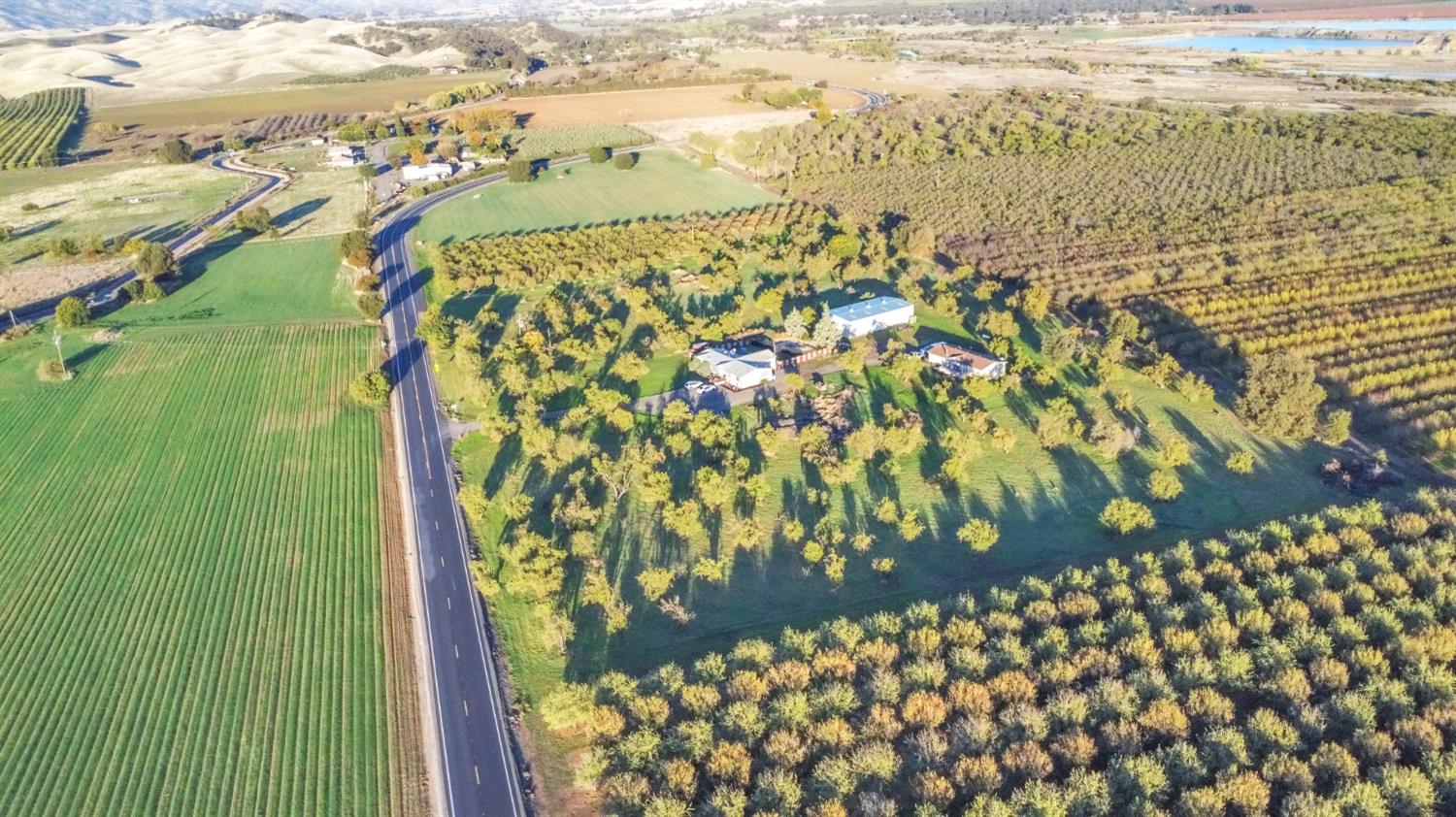 25752 State Highway 16 Esparto CA 95627