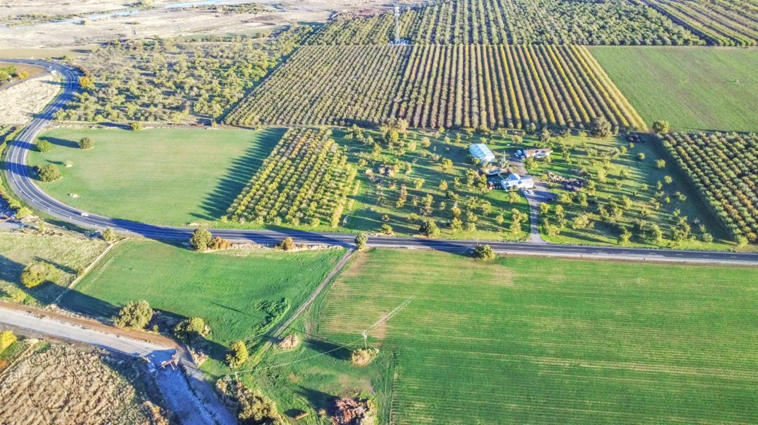 25752 State Highway 16 Esparto CA 95627