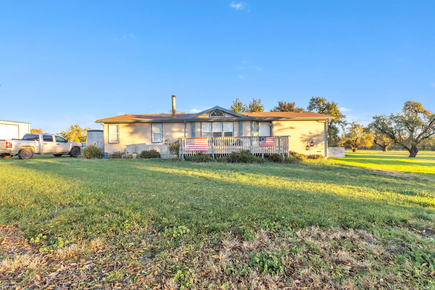 25752 State Highway 16 Esparto CA 95627