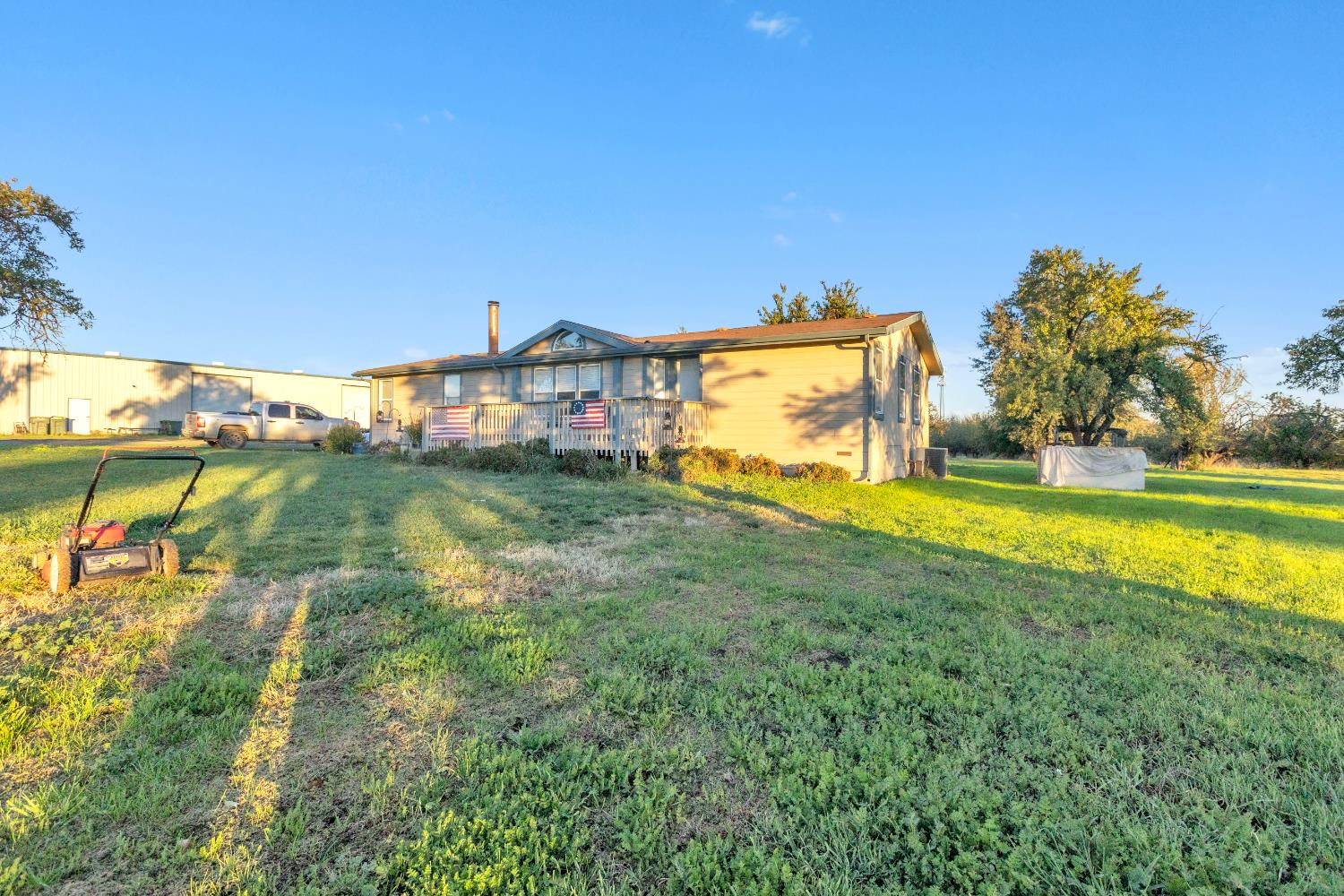 25752 State Highway 16 Esparto CA 95627