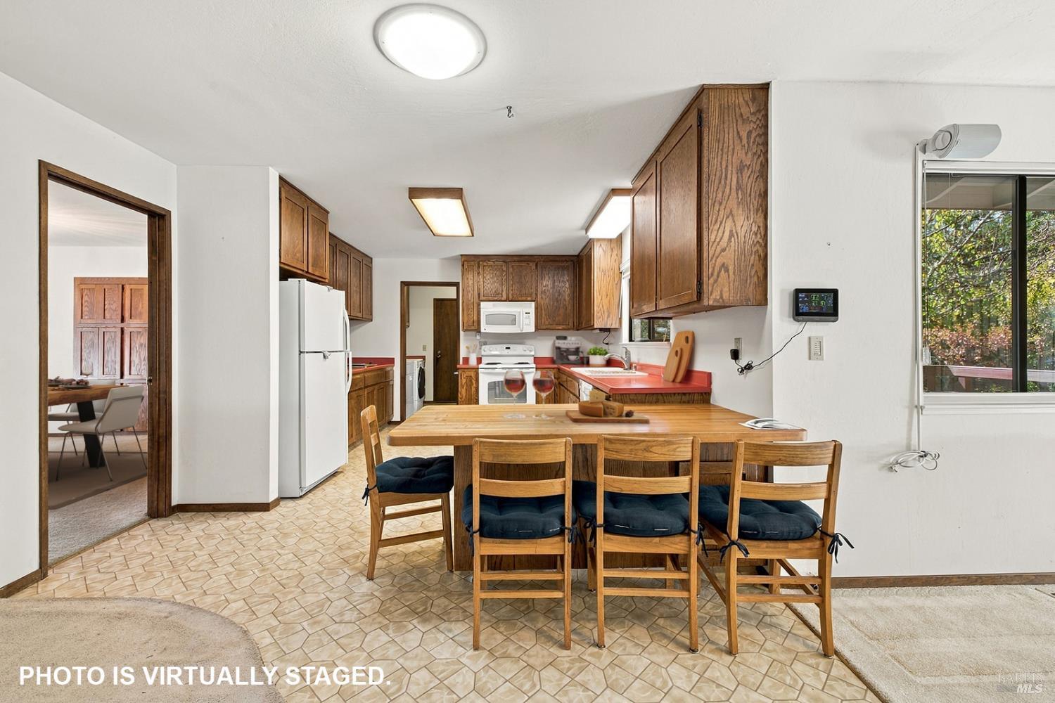 3238 Cobblestone Drive Santa Rosa CA 95404