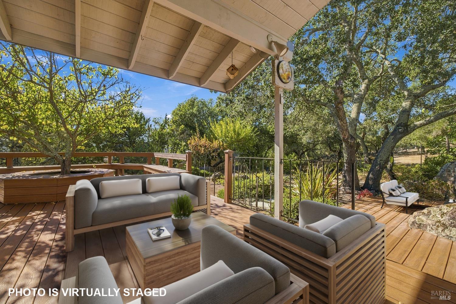 3238 Cobblestone Drive Santa Rosa CA 95404